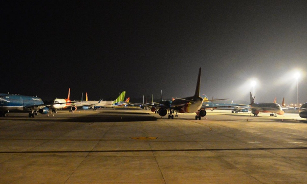 Dư thừa nguồn lực vì COVID-19, hãng bay Việt chạy đua giảm giá vé