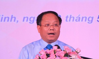 Vụ bán rẻ cổ phần cho Nguyễn Kim: Ông Tất Thành Cang nói cấp dưới báo cáo không thật