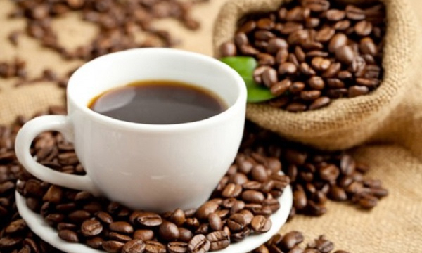 Giá cà phê hôm nay 1/10: Thị trường trong nước giảm 800 đồng/kg