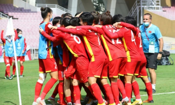 Dàn 'hotboy' đội tuyển quốc gia rần rần chúc mừng tuyển nữ lần đầu góp mặt tại World Cup