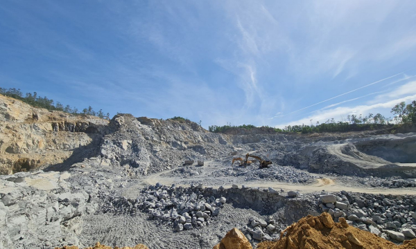 Bất cập từ các mỏ khai thác khoáng sản Quảng Nam:  Kỳ 1: Nguy hiểm rập rình từ việc ''quên'' hoàn thổ