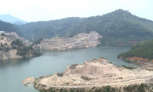 Nhiều đơn vị, cá nhân chịu trách nhiệm vụ thủy điện làm chết 25 ha rừng ở Kon Tum