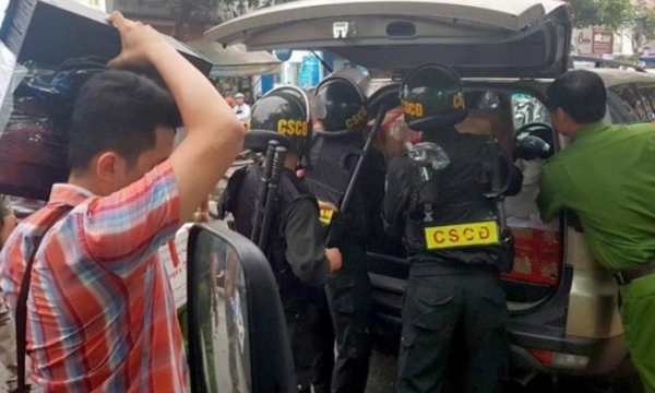 Tòa dựng rạp xử Nguyễn Thái Luyện trong vụ án hơn 4.300 người bị hại