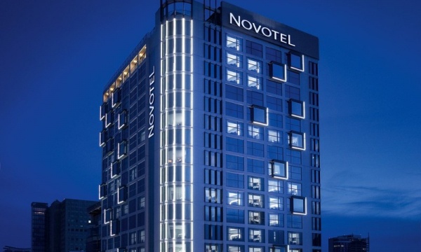 Chủ khách sạn Novotel Saigon Centre lãi gần 200 tỷ sau 2 năm lỗ nặng