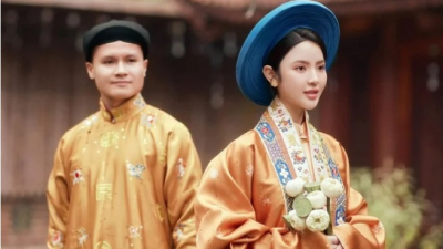 Hé lộ ảnh cưới Quang Hải-Chu Thanh Huyền, cặp đôi lựa chọn áo Nhật bình