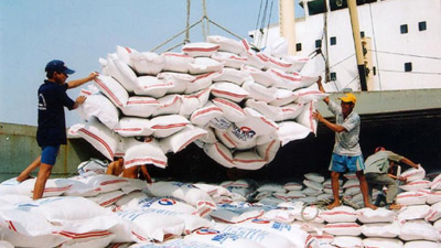 Nửa đầu năm, xuất khẩu gạo của Việt Nam đạt mức tăng cao nhất trong 10 năm trở lại đây, xác lập kỷ lục mới