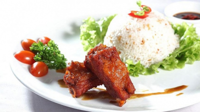 Cơm tấm, xôi gà, cơm chiên kiểu Việt Nam đã lọt top 100 món cơm ngon nhất châu Á