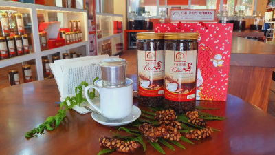 Tặng món quà sức khỏe là xu hướng quà tặng trong dịp Tết Quý Mão 2023: Chợ Việt Online sẵn cà phê nguyên chất, hạt điều tươi rang củi