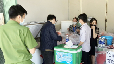 Đồng Nai: 93 người nhập viện cấp cứu sau khi ăn bánh mì