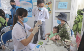 Bình Thuận: Hạn chế số ca mắc sởi bằng cách tiêm vắc xin, tránh dịch bùng phát trên diện rộng