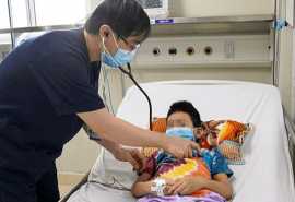 Hơn 40% trẻ nhập viện Bệnh viện Nhi Trung ương mắc sốt xuất huyết nặng