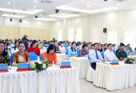 Long An: Biểu dương mẹ đỡ đầu và trẻ mồ côi vượt khó giai đoạn 2021 – 2023