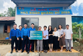 Gia Lai: Bàn giao nhà “khăn quàng đỏ” cho học sinh có hoàn cảnh khó khăn