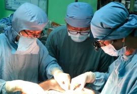 TP. Hồ Chí Minh: Bệnh viện Nhi đồng 1 phẫu thuật ghép thận tự thân thành công cho bệnh nhi 7 tuổi