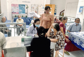 Tây Ninh: Tổ chức khám sức khoẻ cho người cao tuổi
