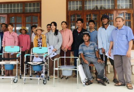 Bình Định: Tổ chức cấp phát 80 dụng cụ trợ giúp cho người khuyết tật