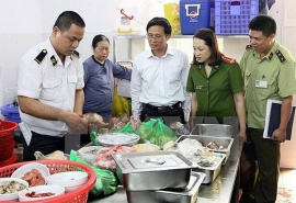 Bộ Y tế thành lập 5 đoàn liên ngành Trung ương kiểm tra an toàn thực phẩm tại 10 tỉnh, thành