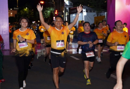 TP. HCM: Giải chạy đêm District 1 Midnight Run đóng góp 500 triệu đồng cho Quỹ 'Vì người nghèo'