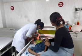 Đắk Lắk: Cấp cứu thành công bệnh nhi mắc nhiều dị vật đường thở suốt 1 tháng