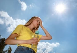 Chủ động bảo vệ sức khỏe trong mùa nắng nóng