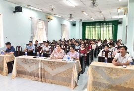 Cần Thơ: Quận Ninh Kiều tổ chức tập huấn cập nhật kiến thức an toàn tiêm chủng