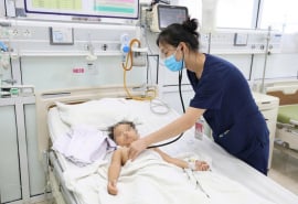Bệnh viên sản Nhi tỉnh Phú Thọ cấp cứu thành công bé trai 4 tuổi bị đuối nước