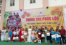 Văn phòng đại diện VACHE tặng quà cho các em thiếu nhi có hoàn cảnh khó khăn tại Tây Ninh và Lâm Đồng