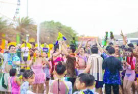 Hơn 100.000 lượt khách “cháy” hết mình cùng Summer Fest 2025 tại NovaWorld Phan Thiet