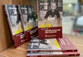 “Báo chí trước hết phải phục vụ cách mạng, phục vụ nhân dân” - Tư tưởng Hồ Chí Minh soi đường cho báo chí hôm nay
