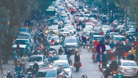 Khẩn trương ban hành quy chuẩn về khí thải phương tiện giao thông cơ giới đường bộ