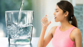 7 thói quen buổi sáng giúp giảm axit uric