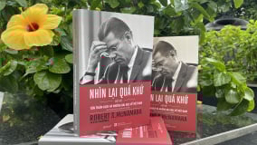 “Nhìn lại quá khứ”: Sự thật không né tránh và bài học không được quên