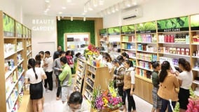 Từ đối tác chiến lược đến ‘người ngoài cuộc’: Đòi hỏi đạo đức trong phân phối mỹ phẩm