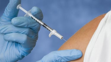 Những loại Vaccine nào cần tiêm trước khi mang thai?