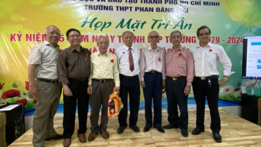 TP. HCM: Trường THPT Phan Đăng Lưu kỷ niệm 45 năm thành lập trường