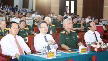 TP. HCM họp mặt, tri ân nhân chứng lịch sử tham gia 5 cánh quân trong Chiến dịch Hồ Chí Minh