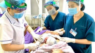 Lâm Đồng: Hưởng ứng Ngày Quốc tế hộ sinh 5/5/2025