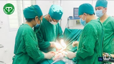 Phú Thọ: Trung tâm Y tế huyện Tam Nông phẫu thuật cấp cứu bệnh nhân thủng trực tràng – Hậu môn nhân tạo thành công