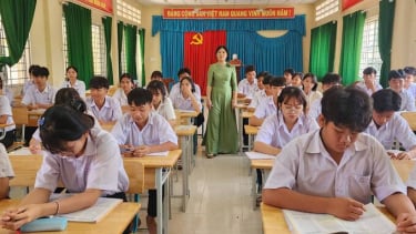 Long An tăng cường triển khai công tác y tế trường học