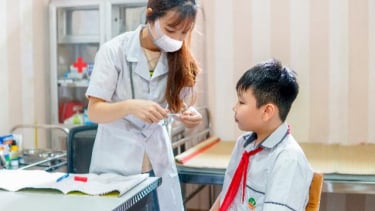 TP. HCM tiếp tục tuyển dụng viên chức y tế và giáo viên trong giai đoạn sắp xếp tổ chức, bộ máy