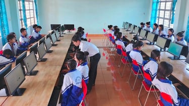 Gia Lai phấn đấu 100% học sinh tiểu học được trang bị kỹ năng số vào năm 2026
