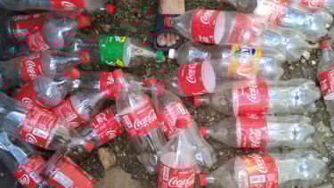Người tiêu dùng chỉ trích dữ dội Coca-Cola, kêu gọi tẩy chay toàn cầu