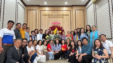 Ủy ban về người Việt Nam ở nước ngoài TP. HCM tổ chức chiếu phim “Địa đạo: Mặt trời trong bóng tối”