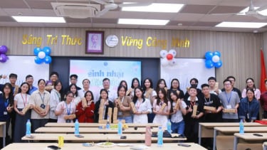 Trường Đại học Luật TP.HCM tổ chức sinh nhật đặc biệt cho sinh viên