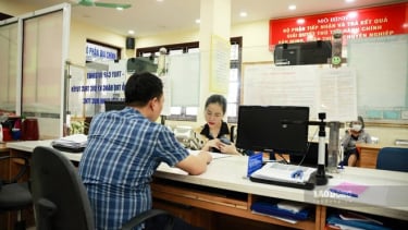 Đối tượng cán bộ không chuyên trách được dùng lương làm căn cứ hưởng trợ cấp khi sáp nhập