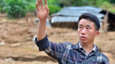 Thủ tướng khen ngợi Trưởng bản Mùa A Thi cứu 90 người khỏi lũ quét