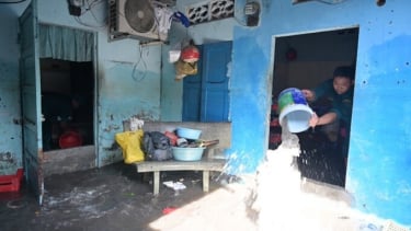 Hơn 50 hộ dân ở thành phố Hồ Chí Minh ngập nặng sau mưa, nhiều tài sản bị hư hỏng
