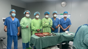 Bệnh viện Đa khoa tỉnh Bình Dương thành công phẫu thuật cấy ốc tai điện tử cho bệnh nhi 3 tuổi