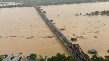 Thủ tướng Chính phủ: Tập trung ứng phó lũ lớn, đảm bảo an toàn đê điều trên các sông ở Bắc Bộ