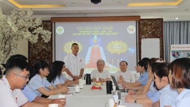 Tăng cường kết nối cơ sở: Chủ tịch VACHE gặp gỡ đơn vị trực thuộc tại Bình Dương